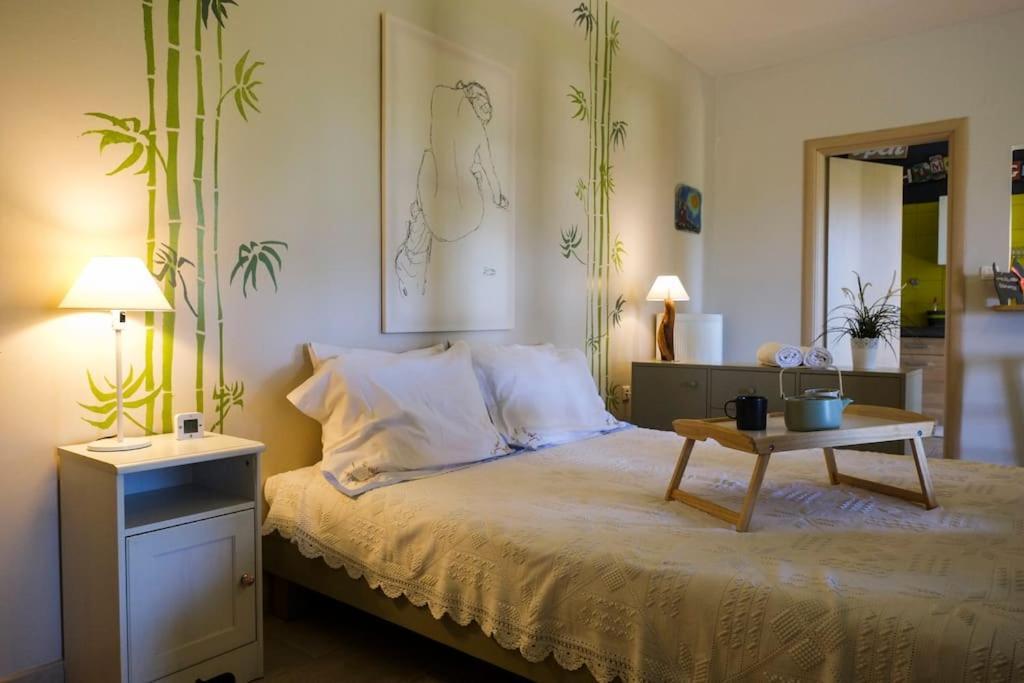 Apartment With Garden In Thessaloniki. ภายนอก รูปภาพ